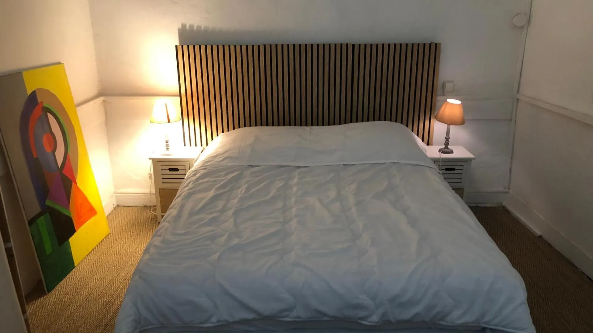Le Victor Hugo 1G Et Sa Pizza Offerte Apartment Aurillac